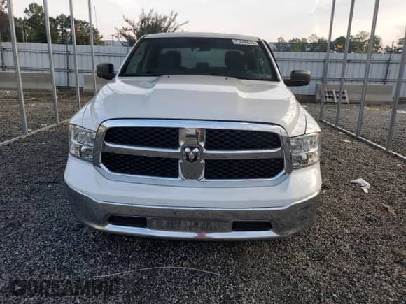 2024 Ram 1500 SLT z VIN 1C6RR7GG0RS125131, wystawiony jako Copart lot #71648615 z przebiegiem 43 097 mil mil oraz Szkoda całkowita • Salvage title. Historia ofert i sprzedaży dostępna na DreamBid. Obrazek 5.