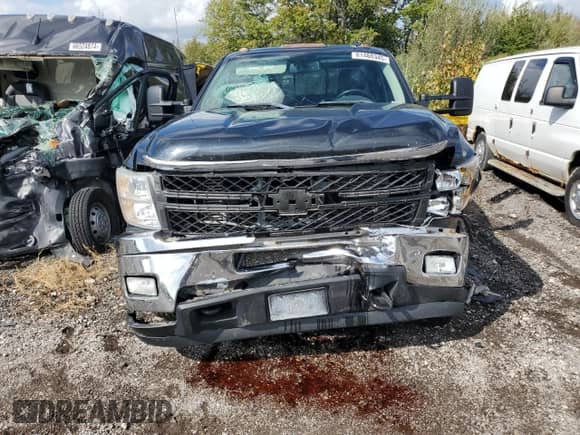 2012 Chevrolet Silverado 3500HD LTZ с VIN 1GC4K1C86CF176958, выставлен на аукционе Copart как лот 81488345 с пробегом 349 596 миль миль и Списание • Salvage title. История ставок и продаж доступна на DreamBid. Изображение 5.