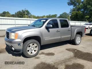 2008 GMC Sierra 1500 SLE1 z VIN 3GTEC13078G116883, wystawiony jako Copart lot #85363215 z przebiegiem 333 554 mil mil oraz Szkoda całkowita • Salvage title. Historia ofert i sprzedaży dostępna na DreamBid. Obrazek 1.