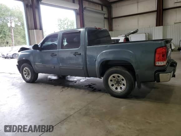2007 GMC Sierra 1500 SLE1 with VIN 2GTEK13C571708805, listed as a Copart auction lot 78938264 with 264,835 mi miles and Salvage title. Bid and sale history available at DreamBid. Image 2.