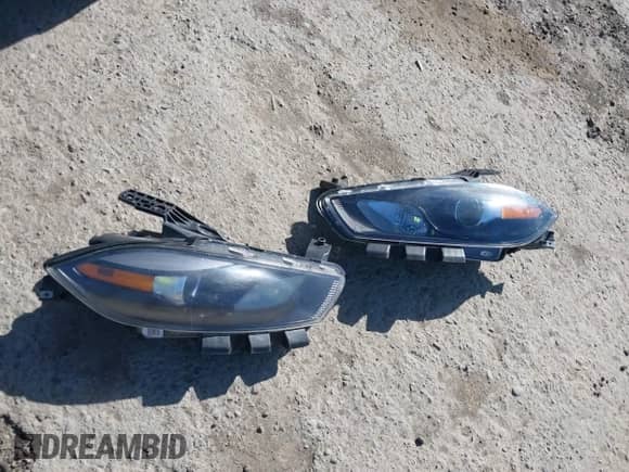 2014 Dodge Dart GT with VIN 1C3CDFEB5ED668895, listed as a IAAI auction lot 43413071 with 161,428 mi miles and . Bid and sale history available at DreamBid. Image 12.