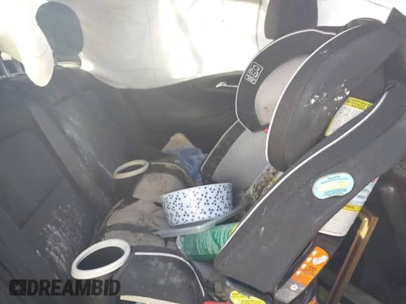 2025 Chevrolet Equinox FWD LT with VIN 3GNAXHEG4SL110566, listed as a IAAI auction lot 43048089 with Not provided miles and . Bid and sale history available at DreamBid. Image 8.