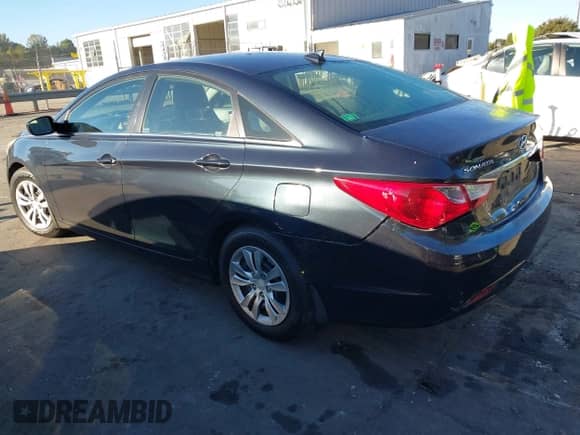2012 Hyundai Sonata GLS with VIN 5NPEB4AC9CH362089, listed as a IAAI auction lot 43405367 with 121,781 mi miles and . Bid and sale history available at DreamBid. Image 3.