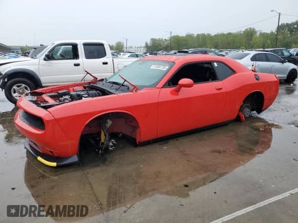 2020 Dodge Challenger R/T Scat Pack with VIN 2C3CDZFJ2LH210657, listed as a Copart auction lot 81006735 with 9,205 mi miles and Salvage title. Bid and sale history available at DreamBid. Image 1.