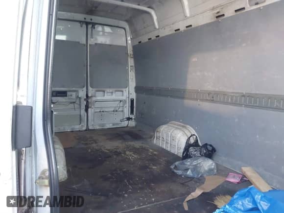 2006 Dodge Sprinter with VIN WD0PD744465967805, listed as a IAAI auction lot 41210477 with 360,104 mi miles and . Bid and sale history available at DreamBid. Image 8.