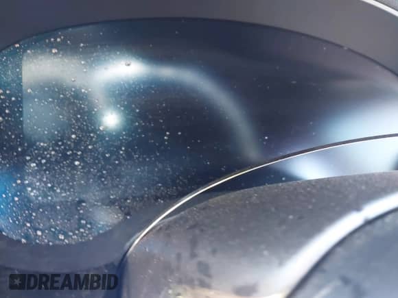 2022 BMW 5 Series 530i xDrive z VIN WBA13BJ0XNWX76899, wystawiony jako IAAI lot #42015899 z przebiegiem Nie podano mil oraz . Historia ofert i sprzedaży dostępna na DreamBid. Obrazek 15.