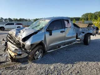 2011 Toyota Tundra с VIN 5TFUM5F11BX016592, выставлен на аукционе Copart как лот 66936205 с пробегом Не указан миль и Списание • Salvage title. История ставок и продаж доступна на DreamBid. Изображение 1.