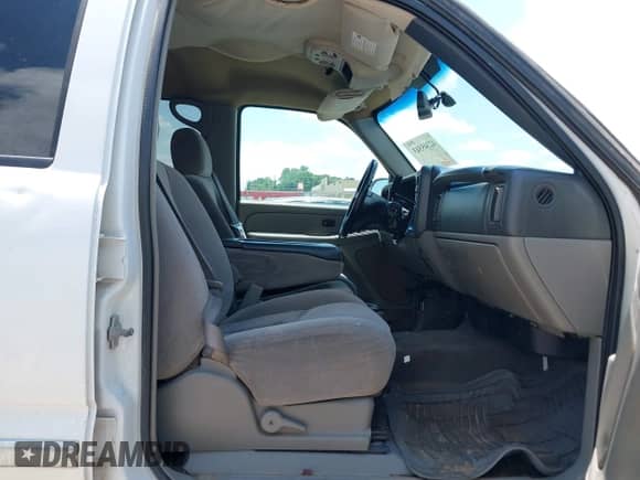 2005 Chevrolet Avalanche LS с VIN 3GNEC12Z15G267981, выставлен на аукционе IAAI как лот 42345543 с пробегом 235 585 миль миль и . История ставок и продаж доступна на DreamBid. Изображение 5.