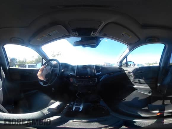 2016 Honda Pilot Elite с VIN 5FNYF6H05GB046038, выставлен на аукционе IAAI как лот 43043804 с пробегом 124 156 миль миль и . История ставок и продаж доступна на DreamBid. Изображение 18.