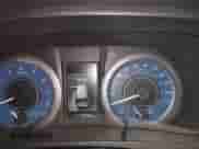 2017 Toyota Sienna XLE Auto Access Seat z VIN 5TDYZ3DC3HS885429, wystawiony jako IAAI lot #41454153 z przebiegiem 131 250 mil mil oraz . Historia ofert i sprzedaży dostępna na DreamBid. Obrazek 7.