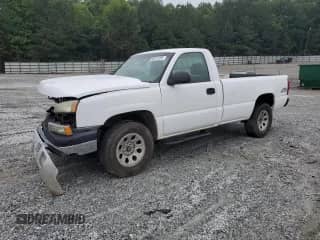 2007 Chevrolet Silverado 1500 Work Truck z VIN 1GCEK14VX7E185604, wystawiony jako Copart lot #58297305 z przebiegiem 156 655 mil mil oraz Szkoda całkowita • Salvage title. Historia ofert i sprzedaży dostępna na DreamBid. Obrazek 1.