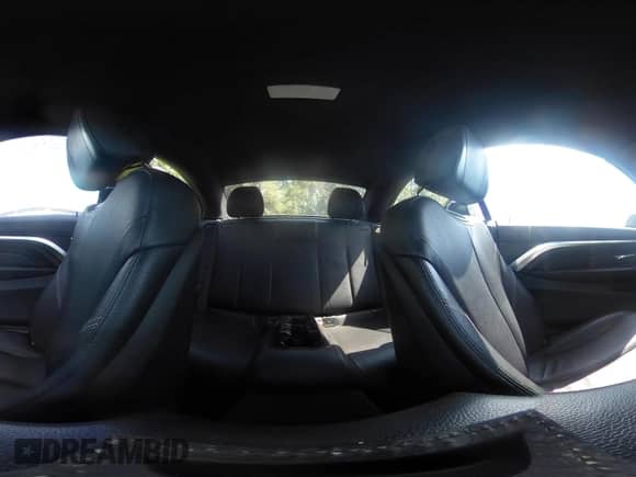 2015 BMW 4 Series 428i xDrive с VIN WBA3T1C55FP819827, выставлен на аукционе IAAI как лот 42847240 с пробегом 72 040 миль миль и . История ставок и продаж доступна на DreamBid. Изображение 18.