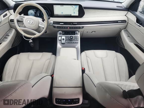 2024 Hyundai Palisade Calligraphy with VIN KM8R74GE5RU737806, listed as a Copart auction lot 69840155 with 23,532 mi miles and Salvage title. Bid and sale history available at DreamBid. Image 8.