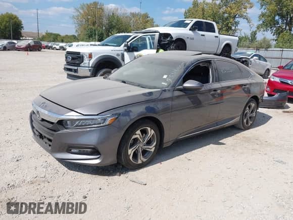 2018 Honda Accord EX z VIN 1HGCV1F46JA133566, wystawiony jako IAAI lot #43233611 z przebiegiem 55 262 mil mil oraz . Historia ofert i sprzedaży dostępna na DreamBid. Obrazek 18.