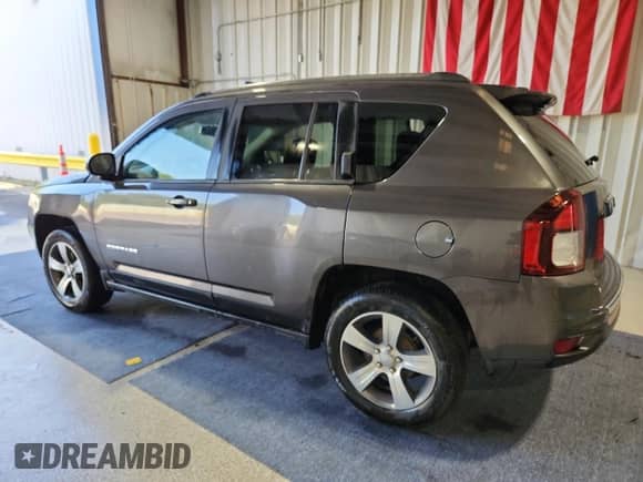 2017 Jeep Compass High Altitude с VIN 1C4NJCEB2HD185798, выставлен на аукционе Copart как лот 63836745 с пробегом 47 206 миль миль и Чистый • Clean title. История ставок и продаж доступна на DreamBid. Изображение 2.