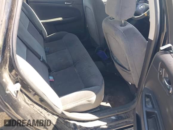 2008 Chevrolet Impala LS с VIN 2G1WB58K081366508, выставлен на аукционе IAAI как лот 43213163 с пробегом 173 423 миль миль и . История ставок и продаж доступна на DreamBid. Изображение 8.