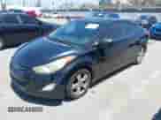 2012 Hyundai Elantra Limited z VIN 5NPDH4AE7CH088998, wystawiony jako IAAI lot #42895282 z przebiegiem 208 671 mil mil oraz . Historia ofert i sprzedaży dostępna na DreamBid. Obrazek 2.