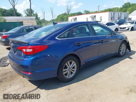 2015 Hyundai Sonata Eco with VIN 5NPE24AA1FH117774, listed as a IAAI auction lot 42616331 with 48,866 mi miles and . Bid and sale history available at DreamBid. Image 4.