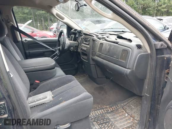 2002 Dodge 1500 with VIN 1D7HA18NX2S621782, listed as a IAAI auction lot 43136085 with 286,251 mi miles and . Bid and sale history available at DreamBid. Image 5.