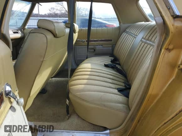 1971 Chevrolet Impala с VIN 1646911161106, выставлен на аукционе Copart как лот 80733654 с пробегом 53 185 миль миль и Списание • Salvage title. История ставок и продаж доступна на DreamBid. Изображение 10.