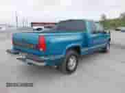 1997 Chevrolet Silverado 1500 с VIN 2GCEC19M8V1265978, выставлен на аукционе IAAI как лот 40690252 с пробегом 305 960 миль миль и . История ставок и продаж доступна на DreamBid. Изображение 4.