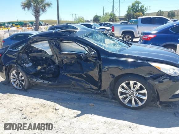 2013 Hyundai Sonata Limited with VIN 5NPEC4AC4DH722030, listed as a IAAI auction lot 41828152 with 162,524 mi miles and . Bid and sale history available at DreamBid. Image 6.