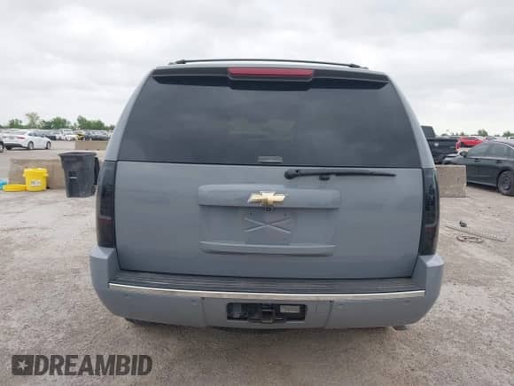 2009 Chevrolet Tahoe LTZ с VIN 1GNFC33099R297719, выставлен на аукционе IAAI как лот 42064490 с пробегом 215 466 миль миль и . История ставок и продаж доступна на DreamBid. Изображение 17.
