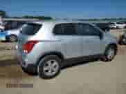 2020 Chevrolet Trax LS с VIN KL7CJKSB8LB023021, выставлен на аукционе Copart как лот 81773495 с пробегом 91 242 миль миль и Списание • Salvage title. История ставок и продаж доступна на DreamBid. Изображение 3.