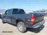2003 GMC Sierra 1500 SLT z VIN 1GTEK19T03E191705, wystawiony jako IAAI lot #42145392 z przebiegiem Nie podano mil oraz . Historia ofert i sprzedaży dostępna na DreamBid. Obrazek 3.
