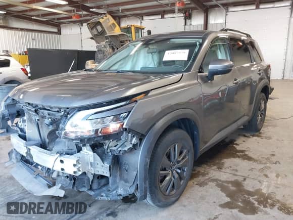 2022 Nissan Pathfinder SV с VIN 5N1DR3BC3NC213705, выставлен на аукционе IAAI как лот 42087279 с пробегом 73 144 миль миль и . История ставок и продаж доступна на DreamBid. Изображение 2.