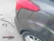 2015 Ford Focus SE с VIN 1FADP3K20FL307422, выставлен на аукционе IAAI как лот 43231633 с пробегом 125 339 миль миль и . История ставок и продаж доступна на DreamBid. Изображение 6.