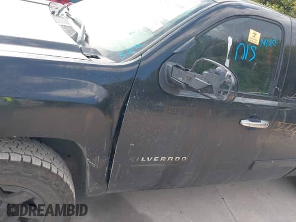 2013 Chevrolet Silverado 1500 LS with VIN 1GCRCREAXDZ412108, listed as a IAAI auction lot 43402410 with 180,302 mi miles and . Bid and sale history available at DreamBid. Image 19.