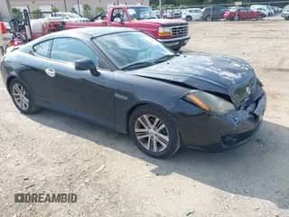 2008 Hyundai Tiburon GS с VIN KMHHM66D78U295358, выставлен на аукционе IAAI как лот 43276888 с пробегом 198 805 миль миль и . История ставок и продаж доступна на DreamBid. Изображение 1.