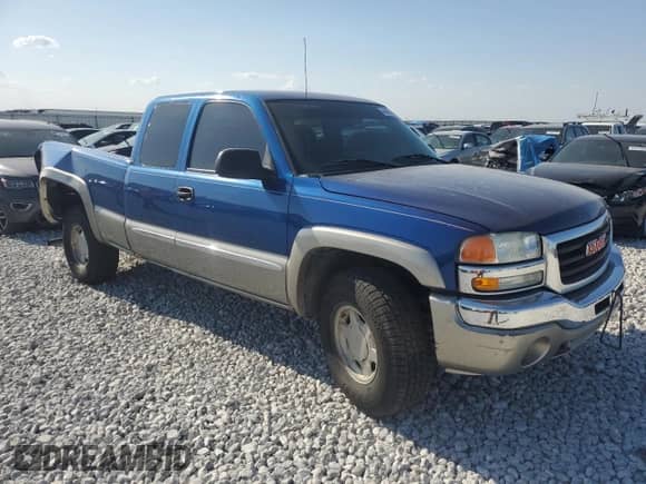 2003 GMC Sierra 1500 SLE с VIN 2GTEK19V831204929, выставлен на аукционе Copart как лот 44445035 с пробегом 166 869 миль миль и Списание • Salvage title. История ставок и продаж доступна на DreamBid. Изображение 4.