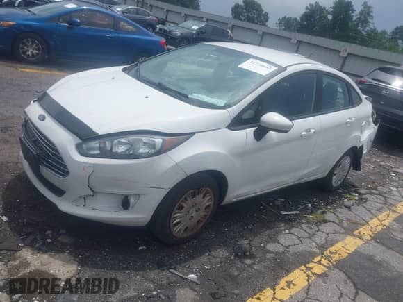 2019 Ford Fiesta S с VIN 3FADP4AJ4KM157371, выставлен на аукционе IAAI как лот 42770602 с пробегом 148 724 миль миль и . История ставок и продаж доступна на DreamBid. Изображение 2.