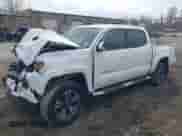2017 Toyota Tacoma SR5 с VIN 3TMCZ5AN3HM106655, выставлен на аукционе IAAI как лот 41838777 с пробегом 63 740 миль миль и . История ставок и продаж доступна на DreamBid. Изображение 23.