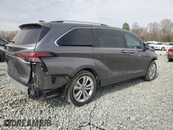 2024 Toyota Sienna Platinum z VIN 5TDERKEC7RS222510, wystawiony jako Copart lot #50896995 z przebiegiem 7 270 mil mil oraz Szkoda całkowita • Salvage title. Historia ofert i sprzedaży dostępna na DreamBid. Obrazek 3.