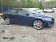 2015 Volvo S60 с VIN YV149MFC7F2316986, выставлен на аукционе Copart как лот 53884665 с пробегом 60 224 миль миль и Чистый • Clean title. История ставок и продаж доступна на DreamBid. Изображение 4.