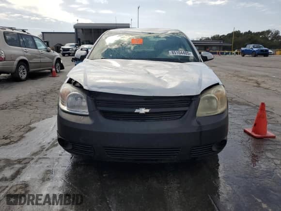 2005 Chevrolet Cobalt LS с VIN 1G1AL52F557599656, выставлен на аукционе Copart как лот 85104405 с пробегом 227 789 миль миль и Списание • Salvage title. История ставок и продаж доступна на DreamBid. Изображение 5.