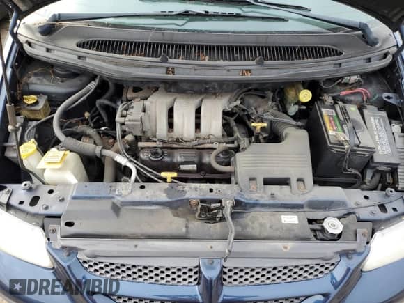 2000 Dodge Caravan LE with VIN 1B4GP54L8YB695868, listed as a Copart auction lot 41660005 with 168,868 mi miles and Salvage title. Bid and sale history available at DreamBid. Image 12.