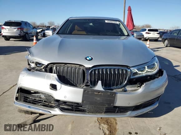 2018 BMW 7 Series 750i with VIN WBA7F0C57JGM23653, listed as a Copart auction lot 43462555 with 62,853 mi miles and Salvage title. Bid and sale history available at DreamBid. Image 5.