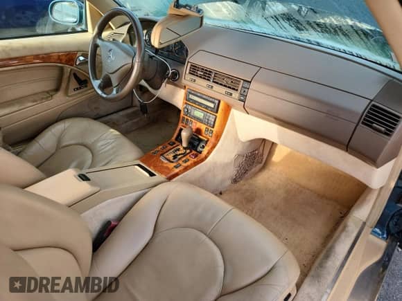 2000 Mercedes-Benz SL 500 with VIN WDBFA68FXYF195292, listed as a Copart auction lot 80186465 with 160,003 mi miles and Clean title. Bid and sale history available at DreamBid. Image 8.