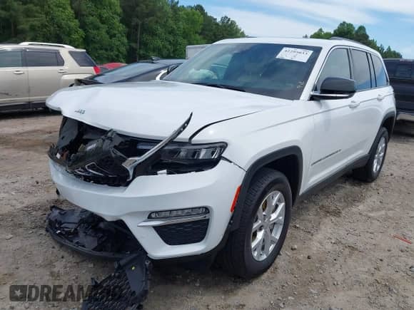 2023 Jeep Grand Cherokee Limited с VIN 1C4RJHBG3PC625434, выставлен на аукционе IAAI как лот 42295033 с пробегом 27 084 миль миль и . История ставок и продаж доступна на DreamBid. Изображение 20.