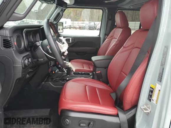 2024 Jeep Wrangler Rubicon 392 с VIN 1C4RJXSJ7RW268475, выставлен на аукционе Copart как лот 50367495 с пробегом 13 153 миль миль и Списание • Salvage title. История ставок и продаж доступна на DreamBid. Изображение 7.