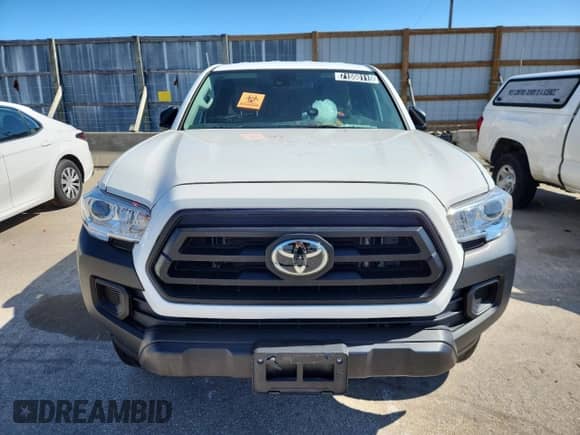 2023 Toyota Tacoma SR z VIN 3TYRX5GN9PT082761, wystawiony jako Copart lot #71550115 z przebiegiem 41 591 mil mil oraz Czysty tytuł • Clean title. Historia ofert i sprzedaży dostępna na DreamBid. Obrazek 5.