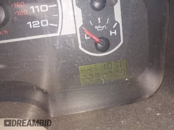 2007 Ford F-150 STX with VIN 1FTRX12W27KD27704, listed as a IAAI auction lot 43149051 with 223,172 mi miles and . Bid and sale history available at DreamBid. Image 7.