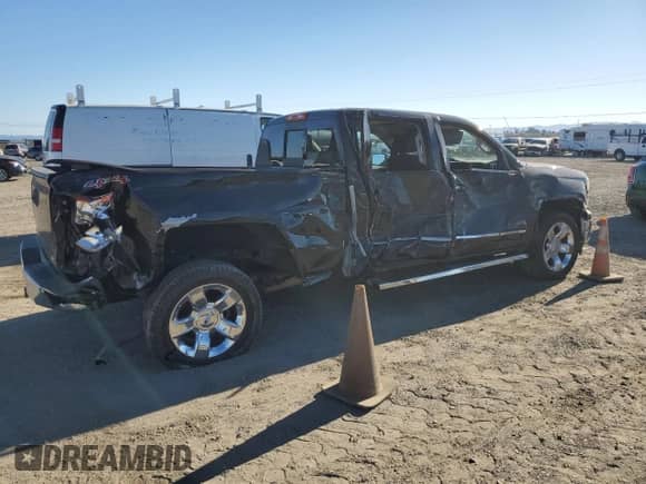 2015 Chevrolet Silverado 1500 LTZ z VIN 3GCUKSEJ2FG491426, wystawiony jako Copart lot #70502064 z przebiegiem 96 225 mil mil oraz Szkoda całkowita • Salvage title. Historia ofert i sprzedaży dostępna na DreamBid. Obrazek 3.