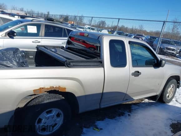 2006 Chevrolet Colorado Work Truck with VIN 1GCCS196368194022, listed as a IAAI auction lot 41342678 with 135,030 mi miles and . Bid and sale history available at DreamBid. Image 13.