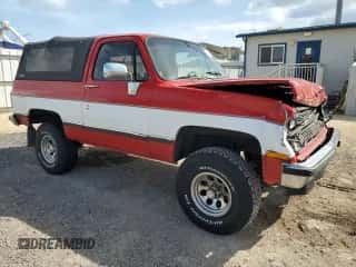 1990 Chevrolet Blazer с VIN 1GNEV18KXLF117323, выставлен на аукционе Copart как лот 57120475 с пробегом 246 404 миль миль и Чистый • Clean title. История ставок и продаж доступна на DreamBid. Изображение 4.