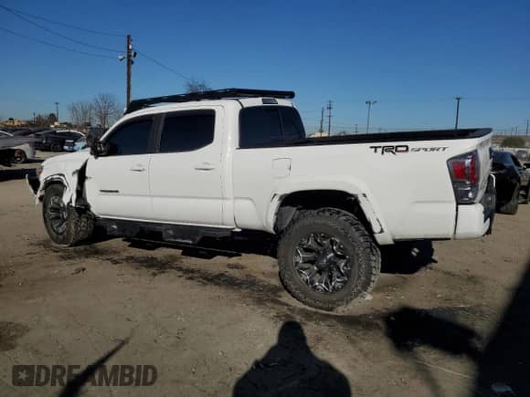 2020 Toyota Tacoma SR5 с VIN 3TMBZ5DN2LM025694, выставлен на аукционе Copart как лот 86754834 с пробегом 72 459 миль миль и Списание • Salvage title. История ставок и продаж доступна на DreamBid. Изображение 2.